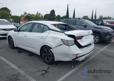2024 Nissan Sentra Sv Xtronic Cvt z USA, uszkodzony, nr VIN 3N1AB8CV1RY363157